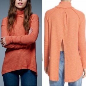 We the Free | Split Back Turtle Neck in Rust